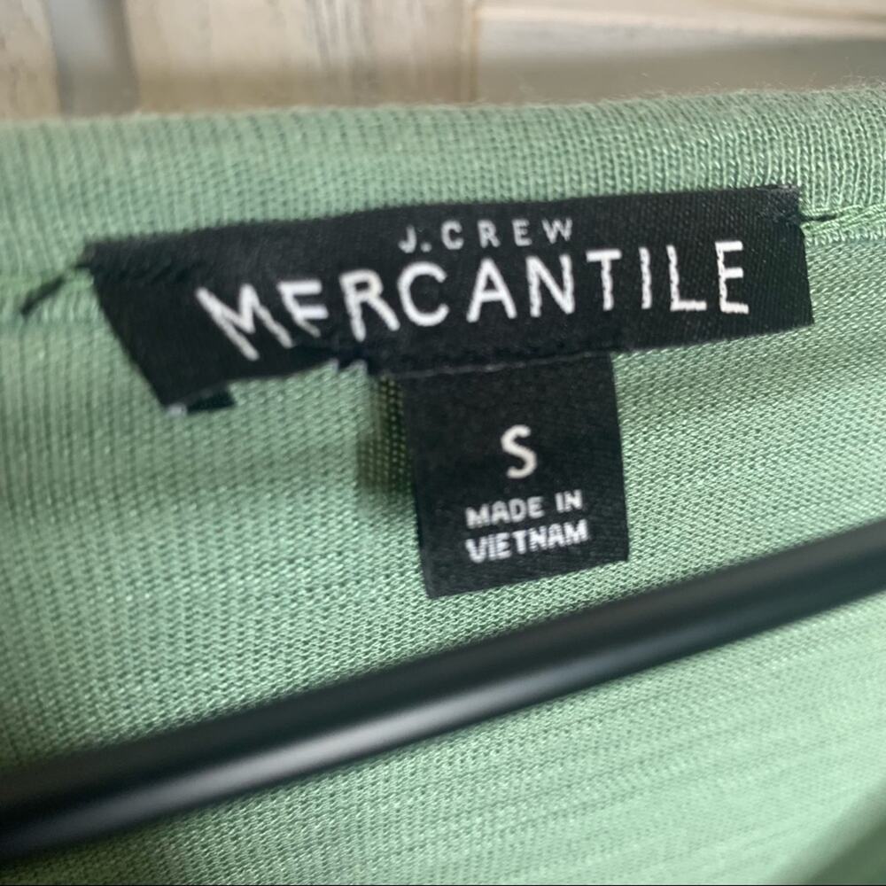 J. CREW MERCANTILE Small V Neck Lightweight Sweater Top Ruffle Hem Light Green - Picture 6 of 11